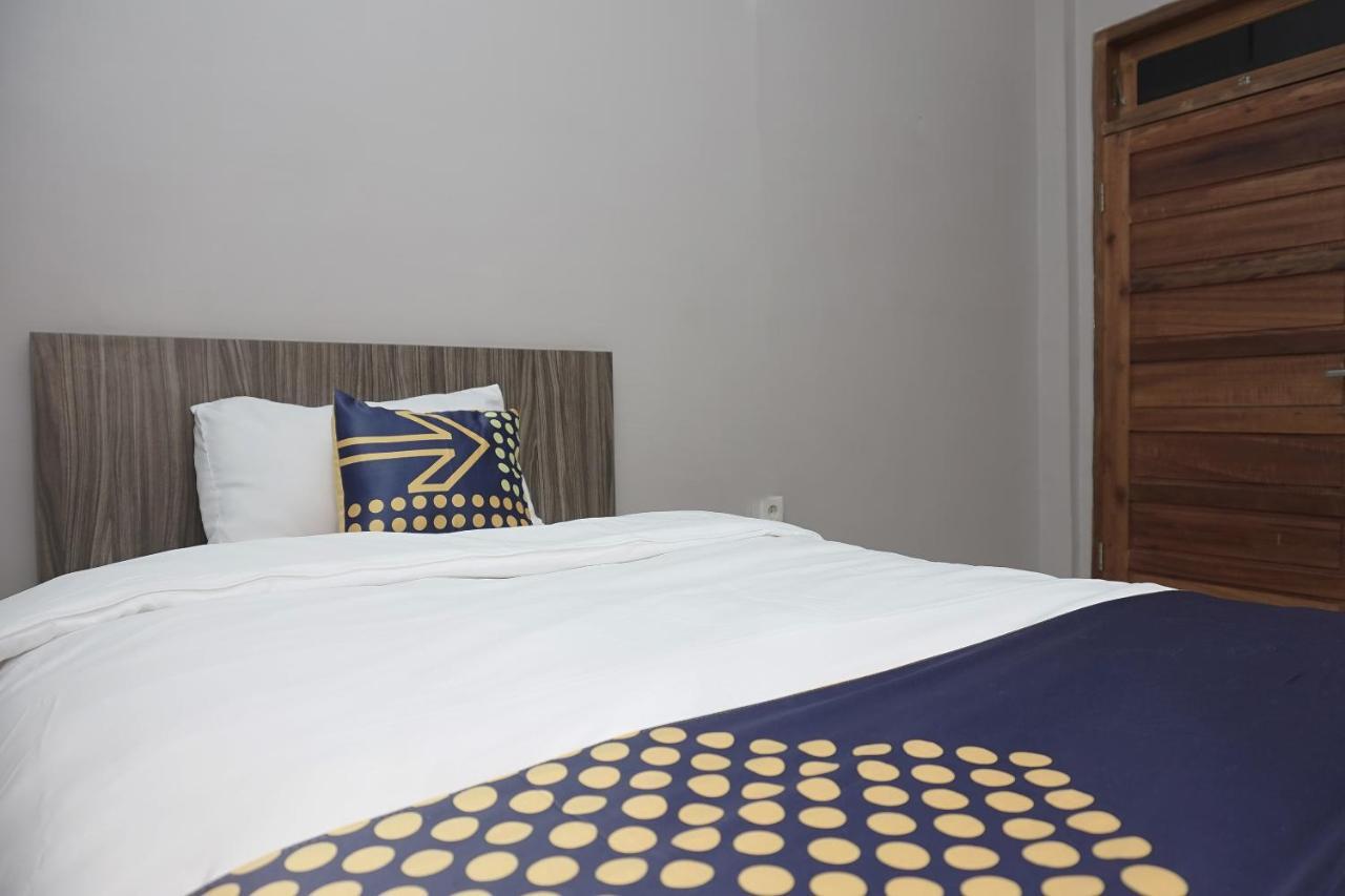 Oyo 2200 Hotel Gunung Sari Rantauprapat Kültér fotó